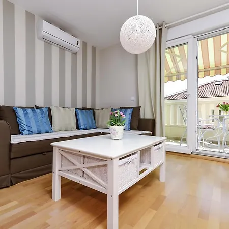 Blanka Apartment *