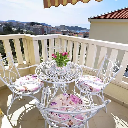Apartment Blanka Makarska